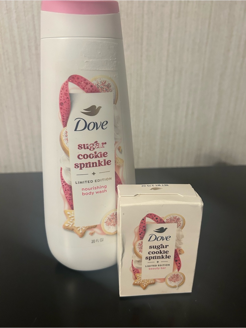 Dove Sugar Cookie Sprinkle Nourishing Body Wash - Pink & White